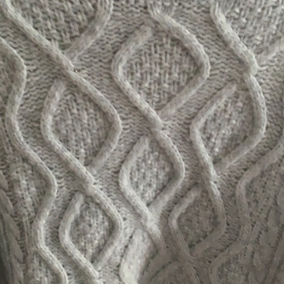 Grey winter sweater - Picture 2 of 4